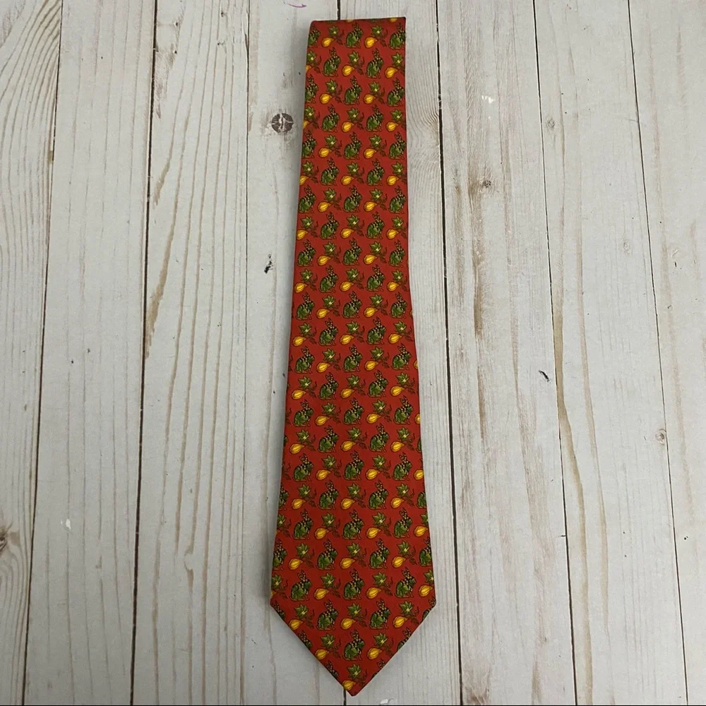 Salvatore Ferragamo Silk Red Holiday Abstract Festive Bunny Tie